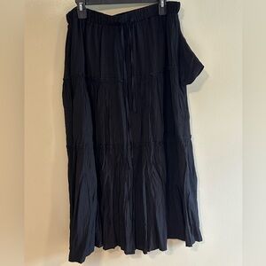 Elegant Black Women's Skirt